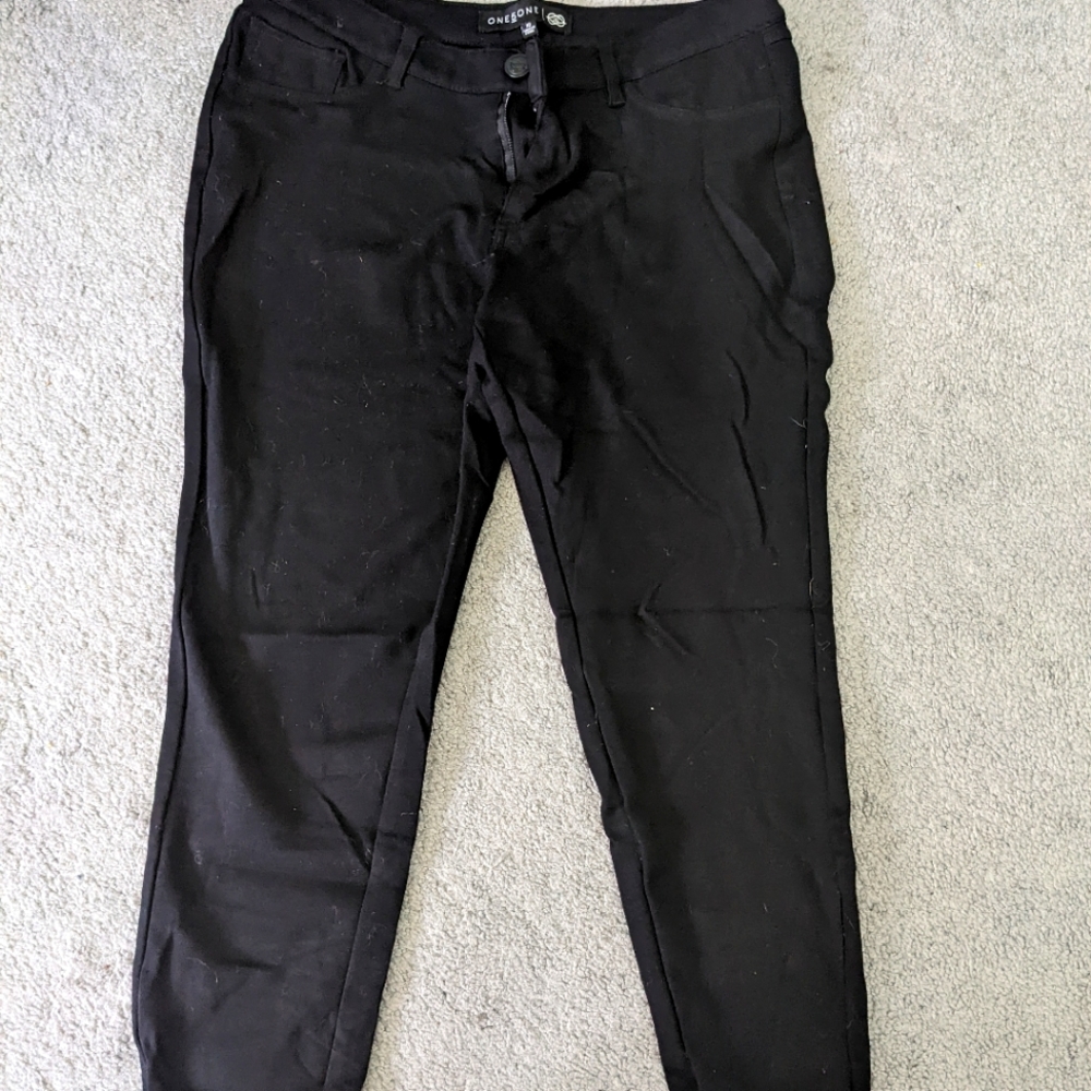 Size 10 black jegging